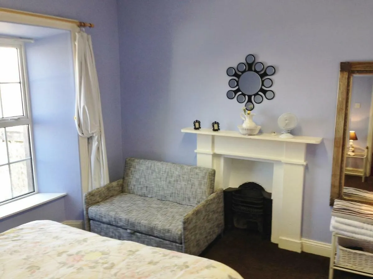 Silver Crescent House & Apts Vacation Rentals Galway City Ireland Apartment